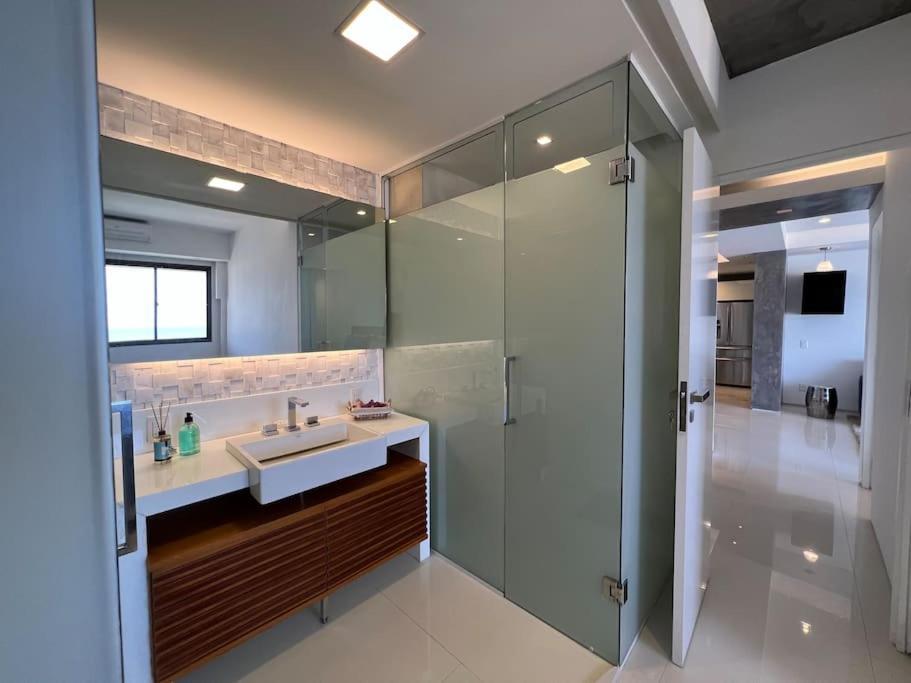 Fantastic View Over Ipanema Beach, 2 Bedroom Rio de Janeiro