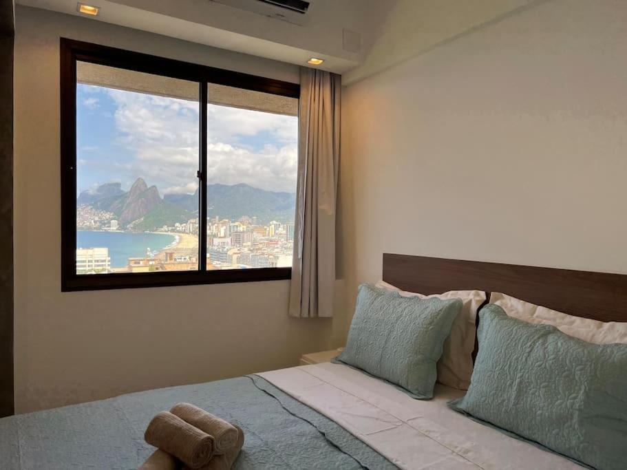 Fantastic View Over Ipanema Beach, 2 Bedroom * Rio de Janeiro