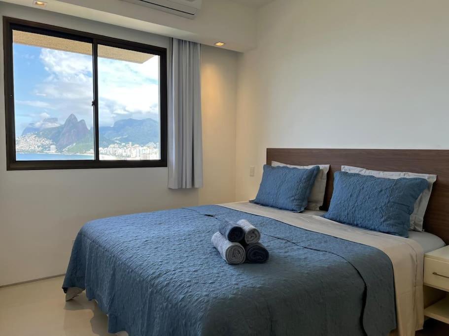 Fantastic View Over Ipanema Beach, 2 Bedroom *